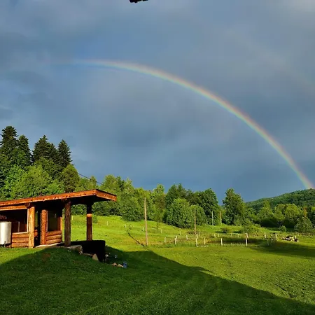 Holiday home Vysoka Brama дерев'яний будиночок з чаном