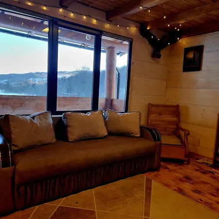 Holiday home Vysoka Brama дерев'яний будиночок з чаном Oriv