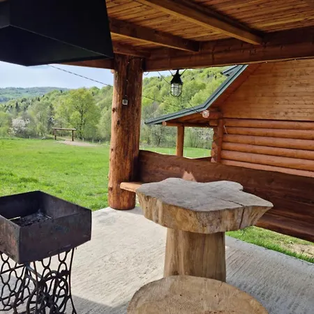 Vysoka Brama дерев'яний будиночок з чаном Holiday home