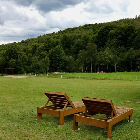 Vysoka Brama дерев'яний будиночок з чаном Holiday home Oriv