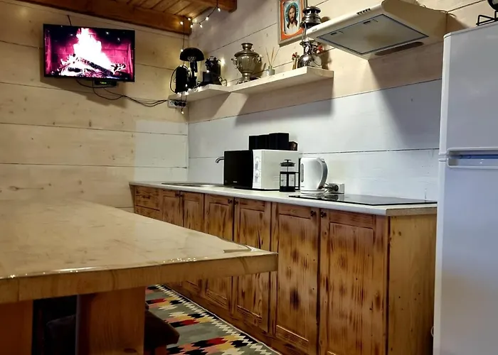 Holiday home Vysoka Brama дерев'яний будиночок з чаном *